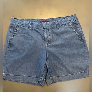Tommy Hilfiger Women’s Denim Shorts Size 14